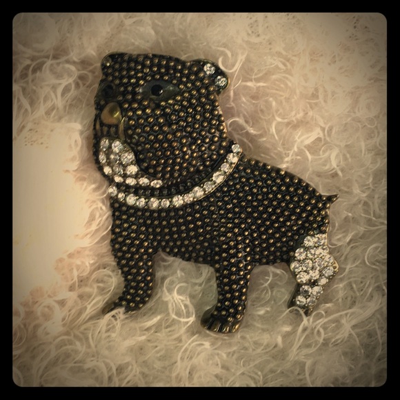 Jewelry - Rhinestone bulldog two finger ring